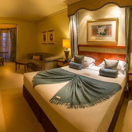 Peermont D'Oreale Grande At Emperors Palace Kempton Park Exterior foto