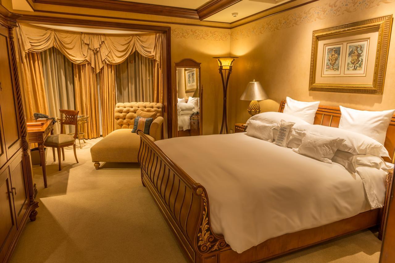 Peermont D'Oreale Grande At Emperors Palace Kempton Park Exterior foto